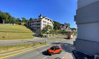 Imagem 4: ![CDATA[LINDO APARTAMENTO NO CENTRO]]