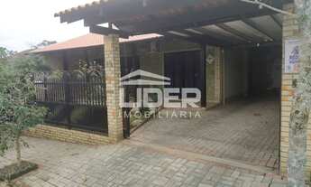 Imagem 2: Casa com 01 suite e 02 dormitórios no Bairro Carijós