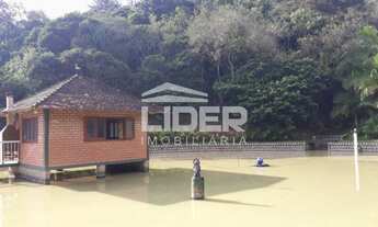 Imagem 2: Lindo Sítio de 13.642m² Urbano em Apiúna