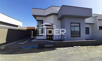 Imagem 2: Casa em Timbó Com Pé Direito Alto