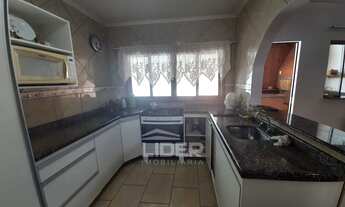 Imagem 4: Casa com Piscina e Área Construída de 263m² em Timbó