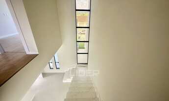 Imagem 6: Sobrado em Localização Privilegiada com 3 Dormitórios