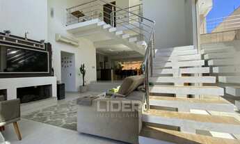 Imagem 7: Casa alto padrão com 03 suíte e área de festas com piscina