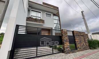 Imagem: Sobrado semi mobiliado com piscina