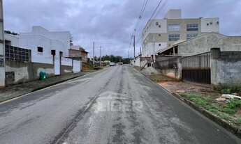 Imagem 5: ![CDATA[Terreno com 401,93m² em rua sem saída ao lado do parque Ribeirão das Pedras ]]