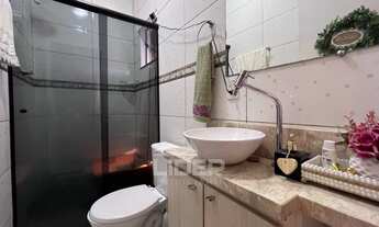 Imagem 6: Imóvel com aproximadamente 730,00m² de área construída no bairro Rio Morto