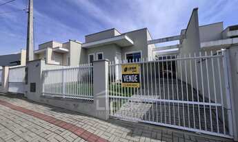 Imagem: Casa em alvenaria no parque Arapongas