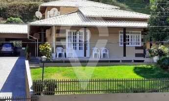 Imagem: ! CDATA Casa 1 Suíte 3 Dormitórios