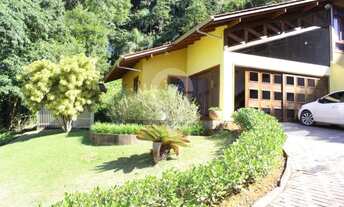 Imagem 3: ![CDATA[Casa Residencial]]>, 3 dormitórios, 1 suítes, 1 banheiros, 2 vagas na garagem, 21