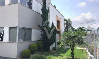 Imagem 4: ![CDATA[Casa Comercial ]]