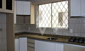 Imagem 4: ![CDATA[Apartamento 2 Dormitórios]]