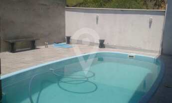 Imagem 4: ![CDATA[Casa 2 suítes + 1 Dormitório + 2 Vagas de Garagem ]]