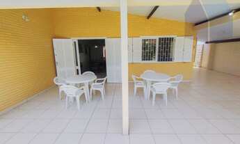 Imagem 6: ![CDATA[Casa com 4 dormitórios a 50mts da praia]]