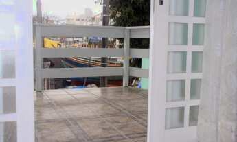 Imagem 6: ![CDATA[Apartamento bem localizado na praia da Cachoeira do Bom Jesus;]]