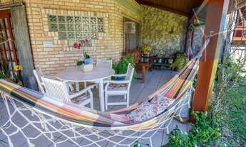 Imagem 6: ![CDATA[Excelente casa com 4 dormitórios - Cachoeira do Bom Jesus]]