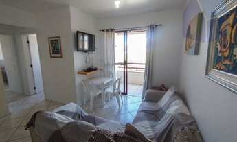 Imagem 4: ![CDATA[Apartamento 02 dormitórios na praia de Canasvieiras]]
