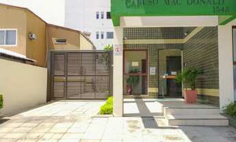 Imagem 2: ![CDATA[Apartamento 02 dormitórios na praia de Canasvieiras]]