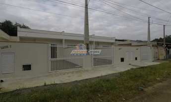 Imagem: Adriano Carpes vende linda casa geminada