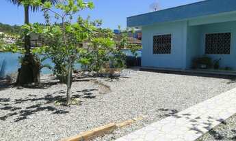 Imagem: ! CDATA Casa com 03 dormitórios em Praia