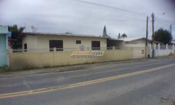 Imagem: ! CDATA Casa com 02 dormitórios sendo um