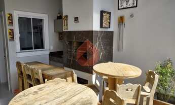 Imagem 5: Casa moderna, 3 dormitórios, 1 suítes, 1 banheiros, 2 vagas na garagem, 997M² de Área Tota