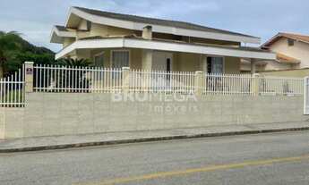 Imagem: ! CDATA Casa maravilhosa no Bruschal