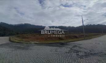 Imagem: ! CDATA Terreno de Esquina com 300m² a