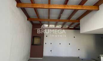 Imagem 5: ![CDATA[Casa geminada com 1 suíte + 2 quartos e 4 vagas de estacionamento a venda em Brus