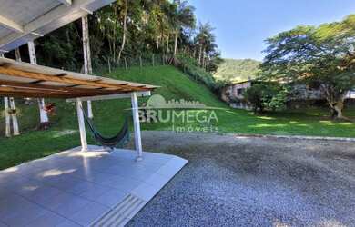 Imagem 5: ![CDATA[Casa em terreno espetacular.]]