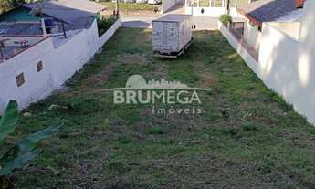 Imagem 3: ![CDATA[Terreno com 827 m2]]