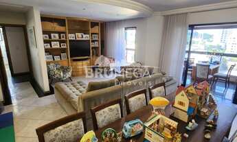 Imagem 7: ![CDATA[Apartamento Mobiliado com 3 dormitórios e 2 vagas - Centro I]]