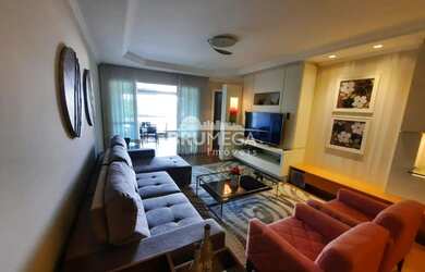 Imagem 6: ![CDATA[Apartamento no Centro de Brusque.]]