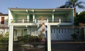 Imagem 3: ![CDATA[Casa | Praia do Gravata | Navegantes