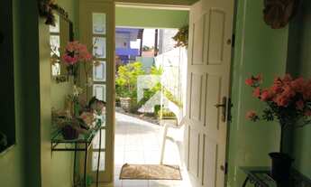 Imagem 6: ![CDATA[Casa | Praia do Gravata | Navegantes