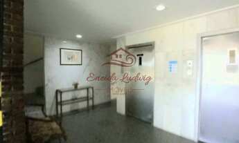 Imagem 6: ![CDATA[Venda apartamento 2 quartos com dependência na Ondina]]