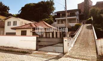 Imagem 6: ![CDATA[DUAS CASAS NO CENTRO II]]