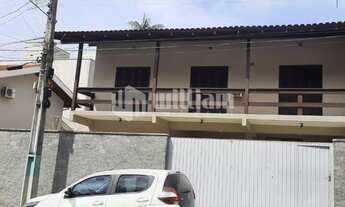 Imagem: ! CDATA CASA COM 5 DORMITÓRIOS NA ÁGUAS