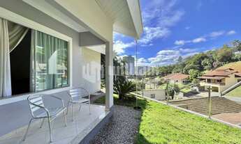 Imagem 7: ![CDATA[LINDA CASA COM 1 SUÍTE C/ CLOSET + 2 DORMITÓRIOS E AMPLO TERRENO]]