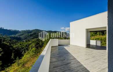 Imagem 7: ![CDATA[CASA ALTO PADRÃO - SUÍTE + 2 DORMITÓRIOS - LOT. TULIPAS]]