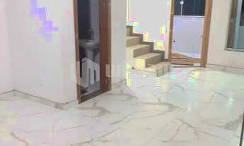 Imagem 4: ![CDATA[CASA PARA ALUGAR EM SOUZA CRUZ BRUSQUE]]