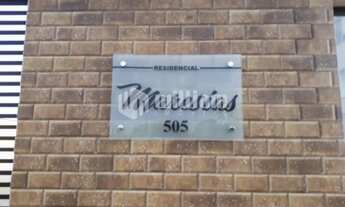 Imagem 2: ![CDATA[APARTAMENTO NA PRAIA DE PIÇARRAS 450 MTS DO MAR]]