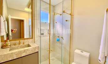 Imagem 3: ![CDATA[APARTAMENTO ALTO PADRÃO MOBILIADO EM BALNEÁRIO PEREQUE - PADRÃO DALLO]]