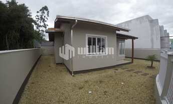 Imagem 2: ![CDATA[CASA 3 DORMITÓRIOS SENDO 1 SUÍTE ]]