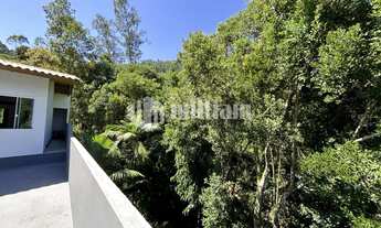 Imagem 4: ![CDATA[CASA COM 3 QUARTOS NO POÇO FUNDO]]