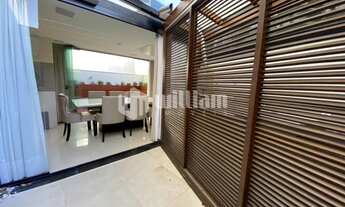 Imagem 6: ![CDATA[APARTAMENTO FINAMENTE MOBILIADO E EQUIPADO COM 2 SUÍTES E 2 VAGAS NA PRAIA DOS A