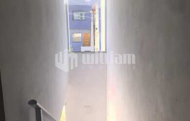 Imagem 5: ![CDATA[SOBRADO COM PASSAGEM LATERAL NO ÁGUAS CLARAS]]