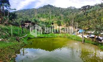 Imagem: ! CDATA SITIO CEDRO ALTO COM CASA E RANCHO