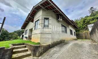 Imagem: ! CDATA CASA SEMI-MOBILIADA NA BATEAS