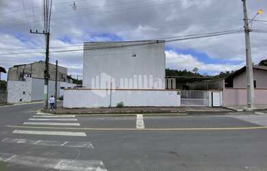 Imagem 2: ![CDATA[CASA DE DOIS DORMITÓRIOS NO BAIRRO VOLTA GRANDE]]