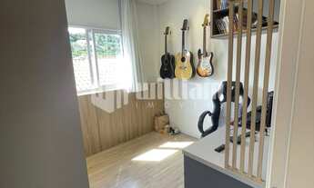 Imagem 6: ![CDATA[LINDO APARTAMENTO NO BAIRRO SÃO LUIZ]]